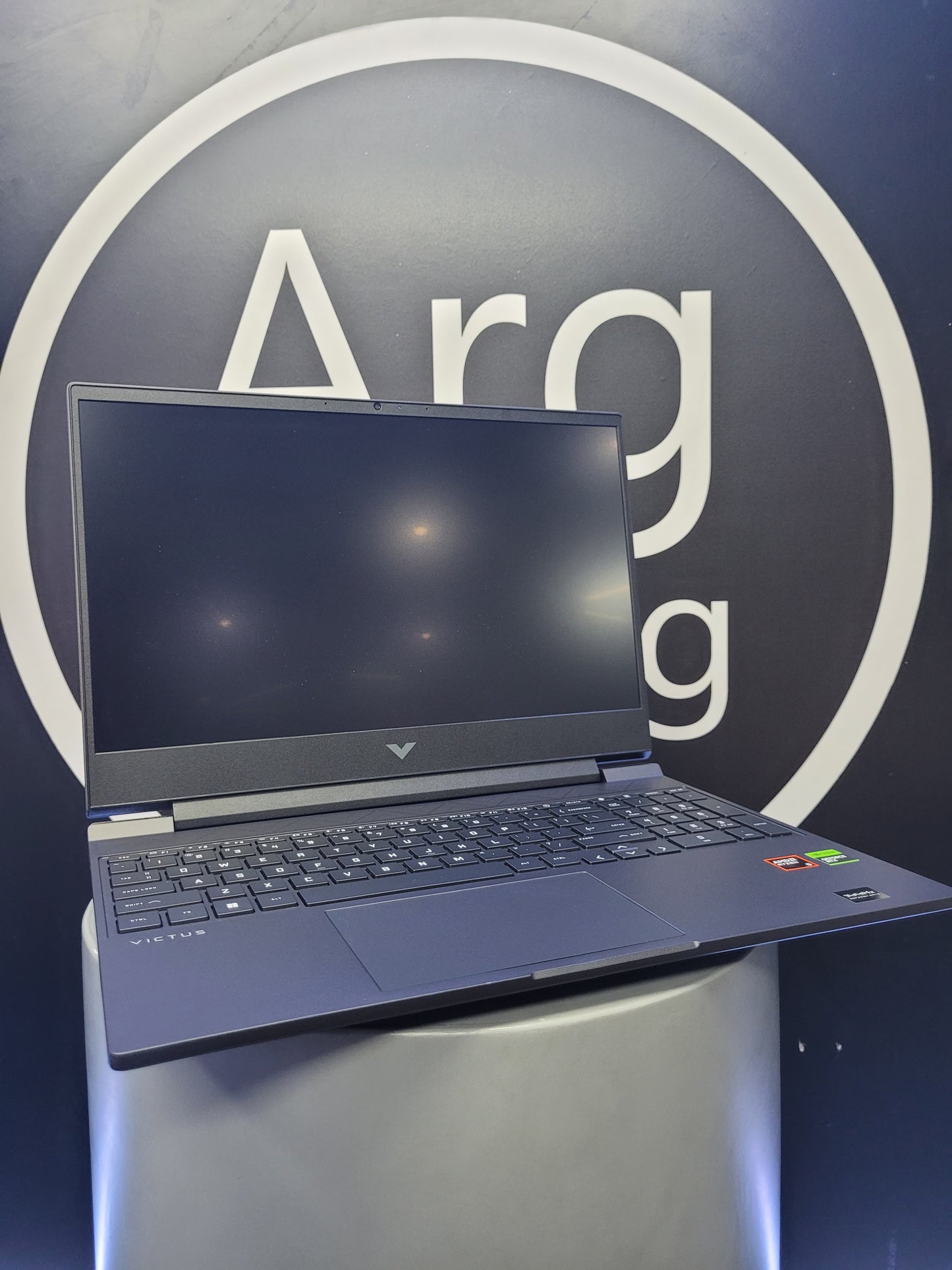 HP VICTUS 15 FB2082 GAMING AMD RYZEN 5 8645HS 512GB SSD 8GB RAM NVIDIA RTX 4050 - Premium Notebook de HP - Solo $1615000! Compra ahora Web3Arg