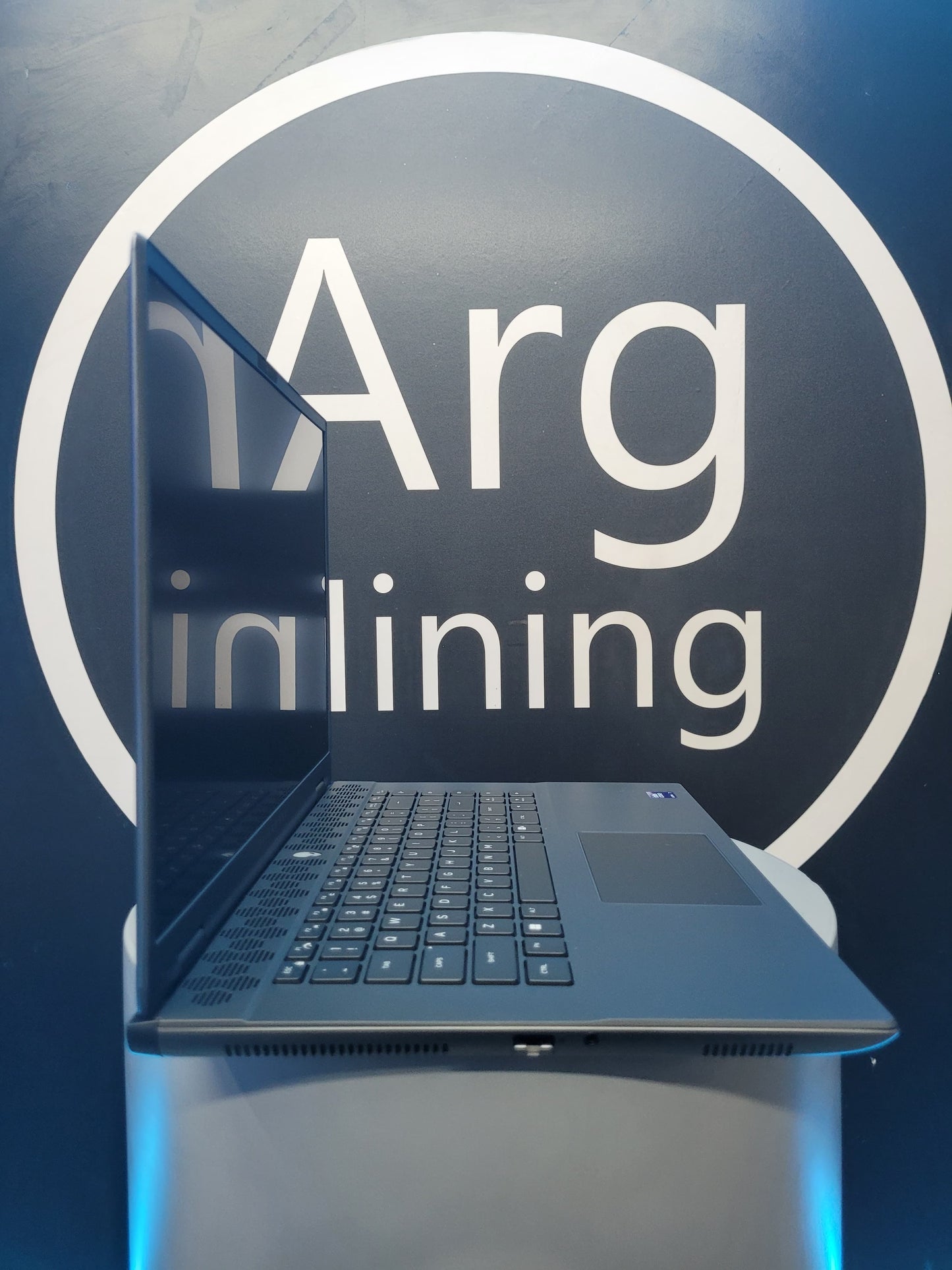 HP VICTUS 15 FB2082 GAMING AMD RYZEN 5 8645HS 512GB SSD 8GB RAM NVIDIA RTX 4050 - Premium Notebook de HP - Solo $1615000! Compra ahora Web3Arg
