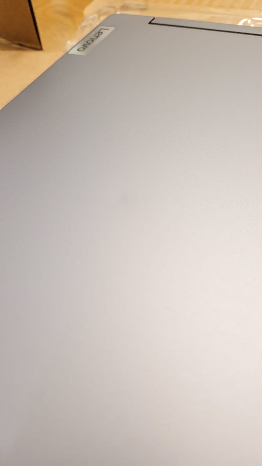 (OUTLET) LENOVO LEGION 5 16IRX9 GAMING CORE i7-14700HX 1TB SSD 32GB 16" (2560x1600) 165Hz NVIDIA RTX 4070
