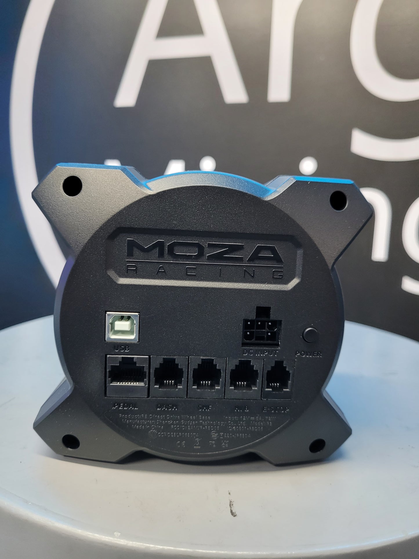 SIMULADOR DE CARRERA VOLANTE Y PEDALES MOZA R3 RACING BUNDLE - Premium Hardware de MOZA - Solo $1710000! Compra ahora Web3Arg