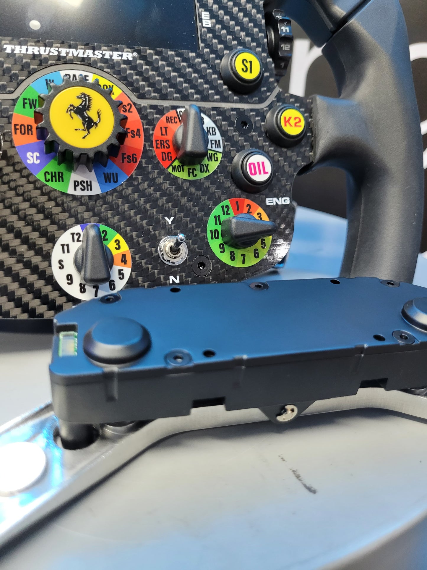 VOLANTE THRUSTMASTER SF1000 F1 FERRARI PC PS5 XBOX - Premium Hardware de THRUSTMASTER - Solo $1450000! Compra ahora Web3Arg