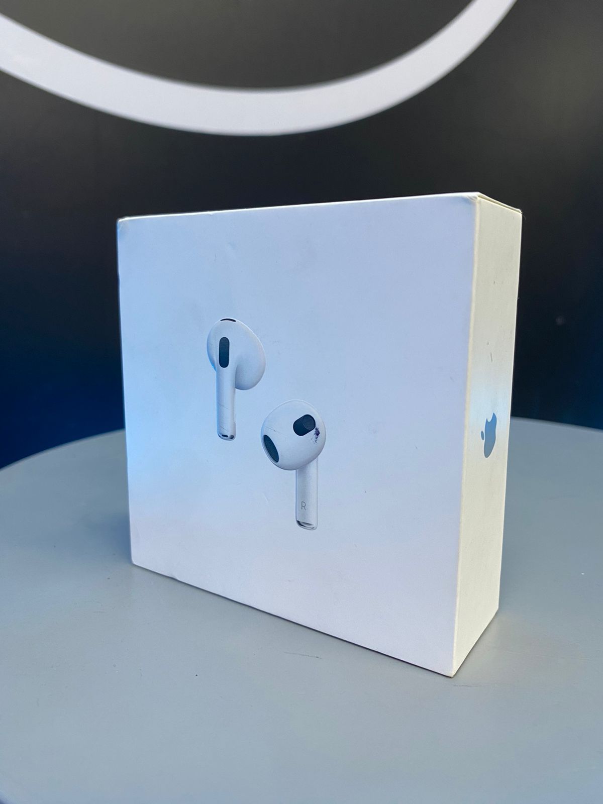 APPLE AIRPODS 3RA GEN C/ ESTUCHE DE CARGA MAGSAFE - Premium Auriculares de Apple - Solo $390000! Compra ahora Web3Arg