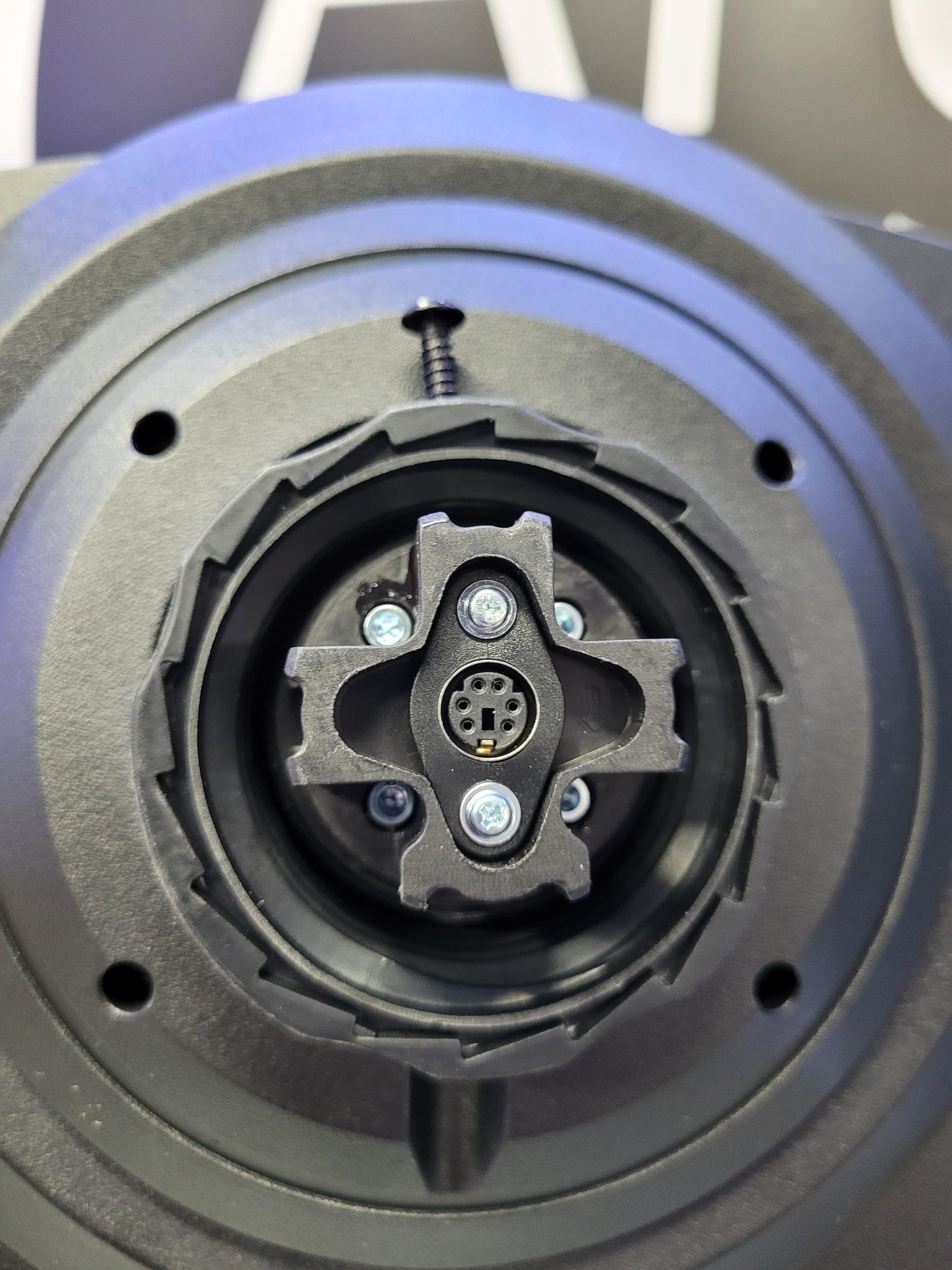 THRUSTMASTER T300 RACING WHEEL SERVO BASE PS4 PC PS5 - Premium Hardware de THRUSTMASTER - Solo $1050000! Compra ahora Web3Arg